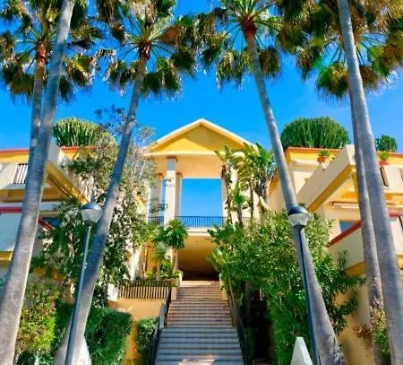 Oleholidays 422 Romana Playa Junto A La Playa Appartement *